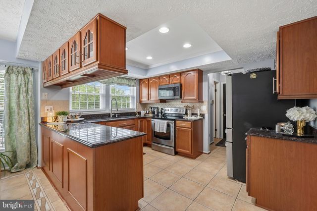 1011 WINGED FOOT DR, Bowie, MD 20721