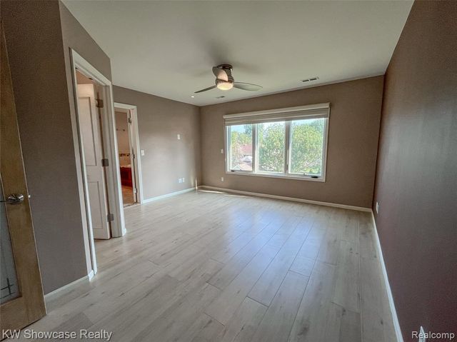 2268 Academy Drive, Troy, MI 48083