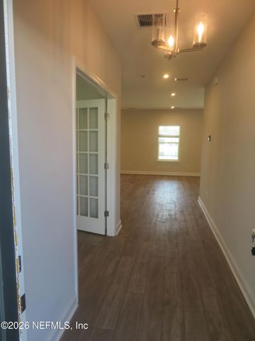 313 MEADOW CREEK Drive, St. Johns, FL 32259
