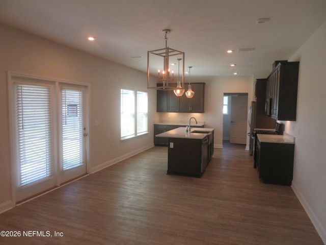 313 MEADOW CREEK Drive, St. Johns, FL 32259