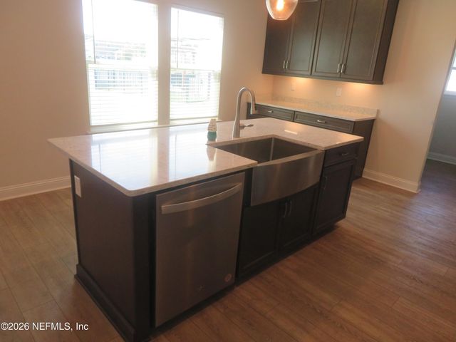 313 MEADOW CREEK Drive, St. Johns, FL 32259
