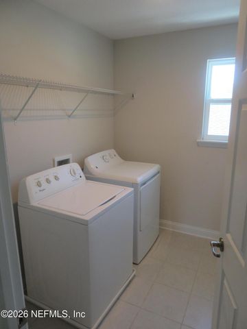 313 MEADOW CREEK Drive, St. Johns, FL 32259