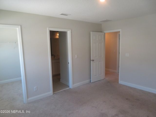 313 MEADOW CREEK Drive, St. Johns, FL 32259