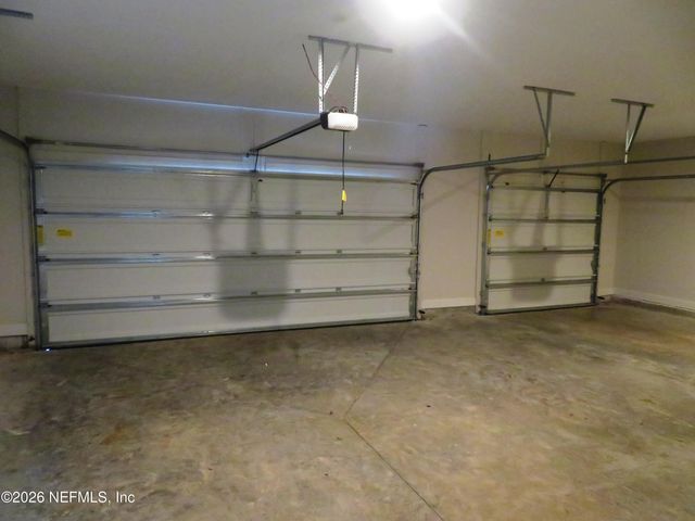 313 MEADOW CREEK Drive, St. Johns, FL 32259