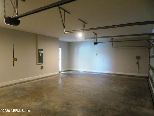 313 MEADOW CREEK Drive, St. Johns, FL 32259