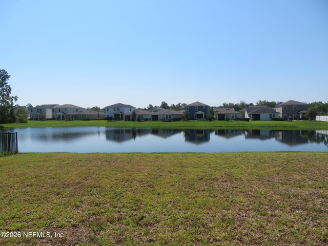 313 MEADOW CREEK Drive, St. Johns, FL 32259