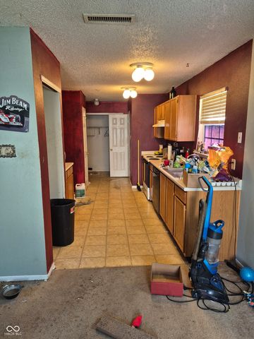 14763 White Tail Run, Noblesville, IN 46060