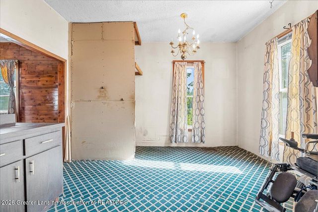 1448 Knollwood Avenue, Lansing, MI 48906