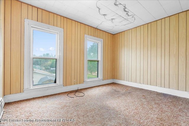 1448 Knollwood Avenue, Lansing, MI 48906