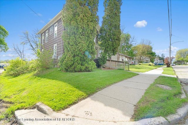 1448 Knollwood Avenue, Lansing, MI 48906