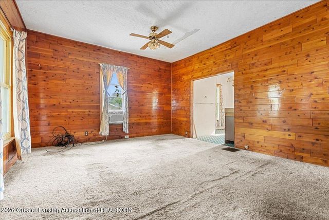 1448 Knollwood Avenue, Lansing, MI 48906