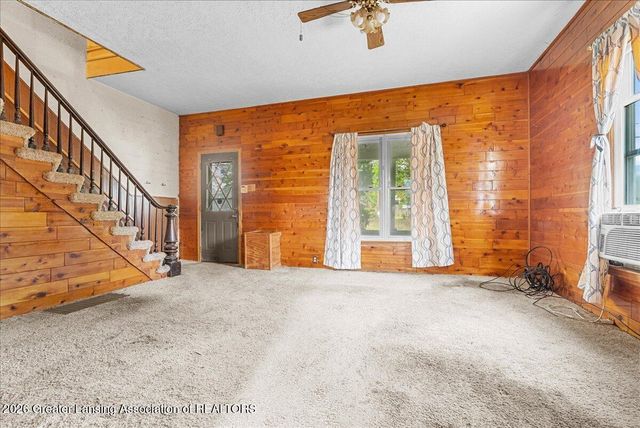 1448 Knollwood Avenue, Lansing, MI 48906