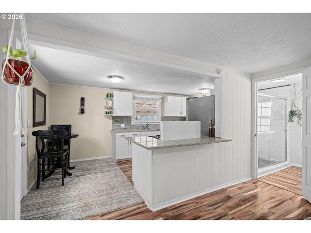 24486 S BARLOW Rd, Canby, OR 97013