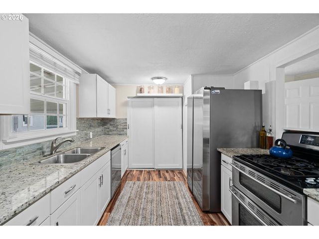 24486 S BARLOW Rd, Canby, OR 97013