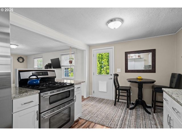24486 S BARLOW Rd, Canby, OR 97013
