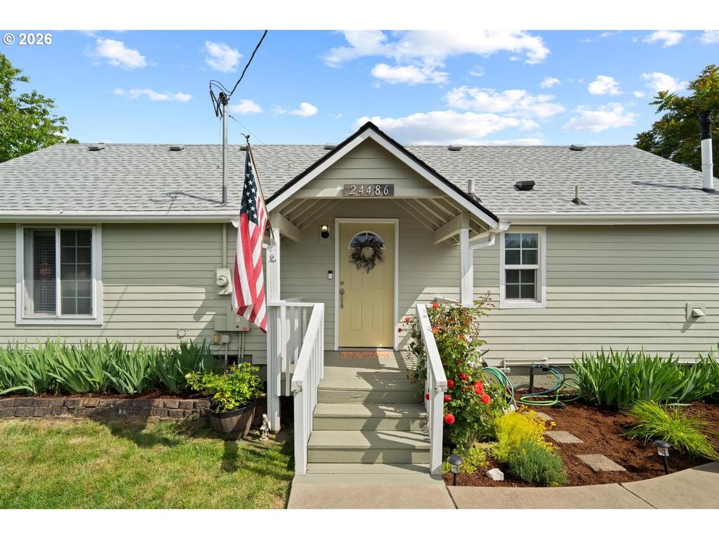 24486 S BARLOW Rd, Canby, OR 97013