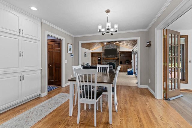 918 E KRAMER LANE, Appleton, WI 54915
