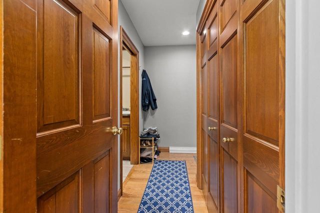 918 E KRAMER LANE, Appleton, WI 54915