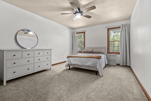 918 E KRAMER LANE, Appleton, WI 54915
