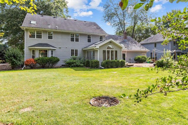 918 E KRAMER LANE, Appleton, WI 54915
