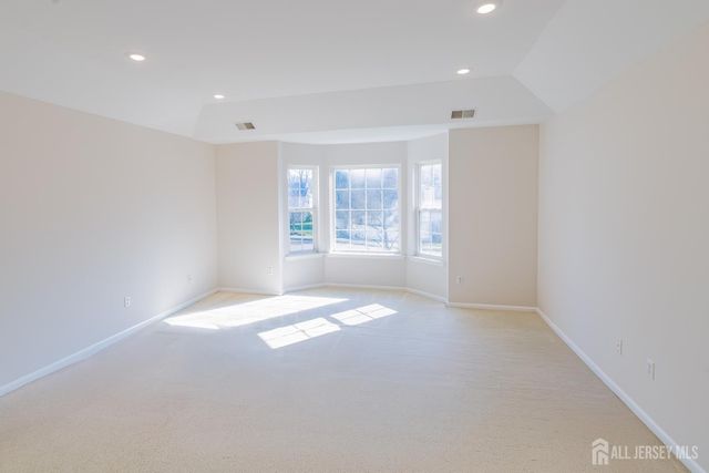 6 Banyan Court, Edison, NJ 08820