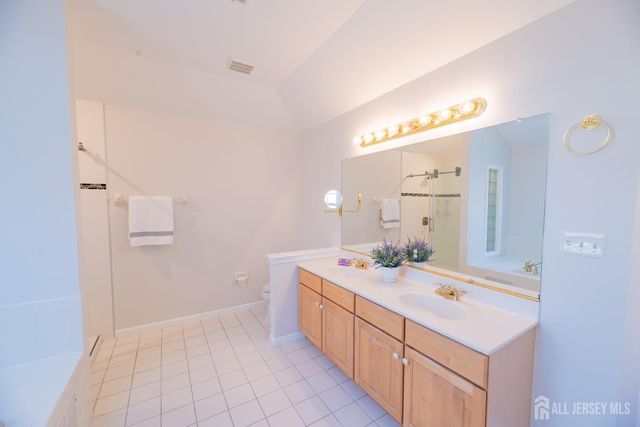 6 Banyan Court, Edison, NJ 08820