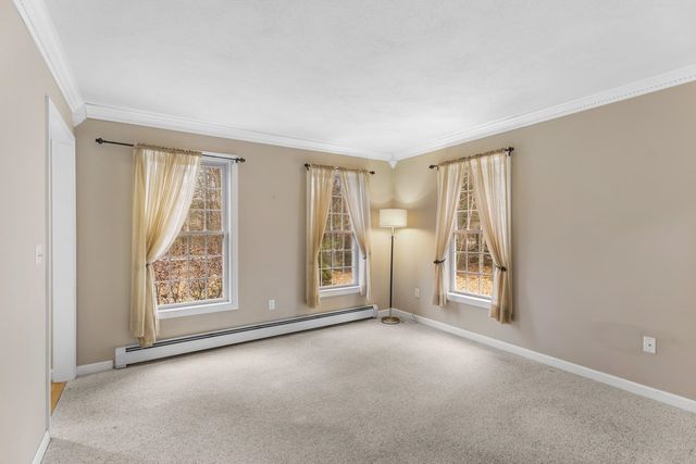 24 Ladd Road, Brentwood, NH 03833