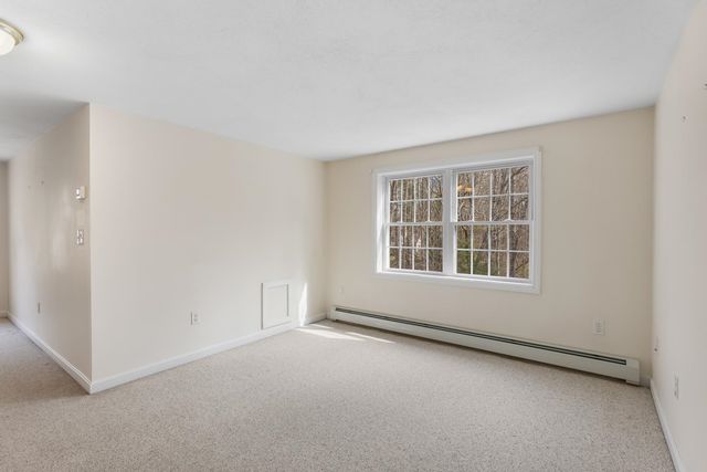 24 Ladd Road, Brentwood, NH 03833