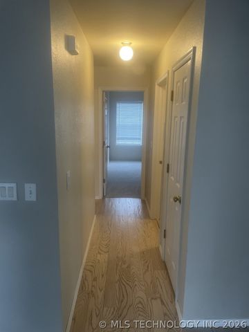 208 S Poplar Avenue, Broken Arrow, OK 74012