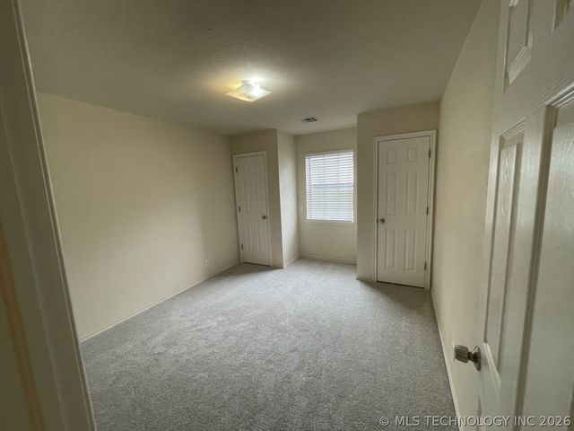 208 S Poplar Avenue, Broken Arrow, OK 74012