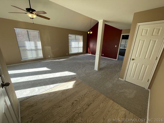 208 S Poplar Avenue, Broken Arrow, OK 74012