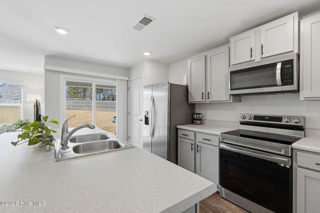 141 Fresh Air Drive, Hampstead, NC 28443