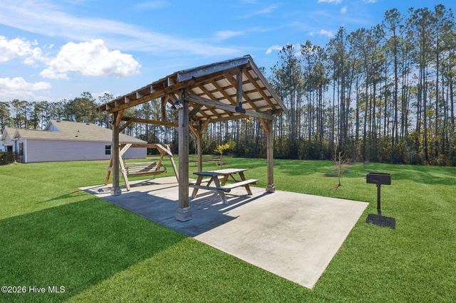 141 Fresh Air Drive, Hampstead, NC 28443