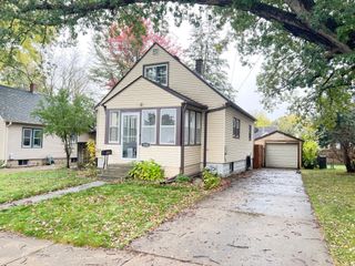 1234 4th Street NE, Rochester, MN 55906