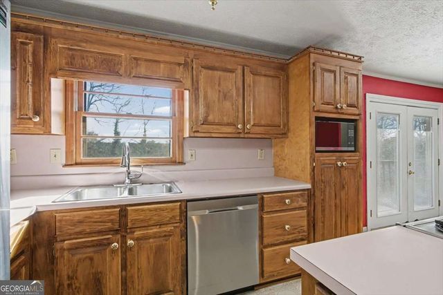 5 Ridgewood Drive, Cartersville, GA 30120