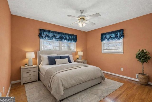 5 Ridgewood Drive, Cartersville, GA 30120