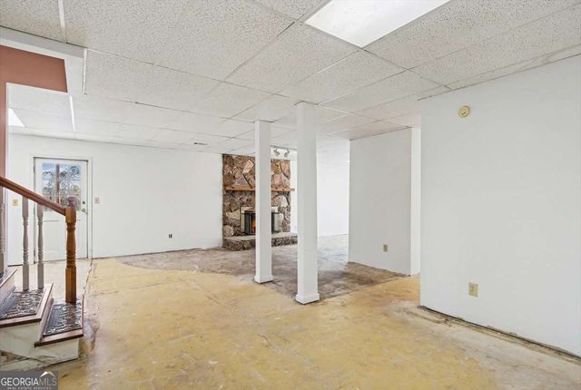 5 Ridgewood Drive, Cartersville, GA 30120