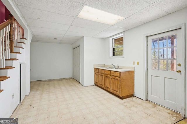 5 Ridgewood Drive, Cartersville, GA 30120