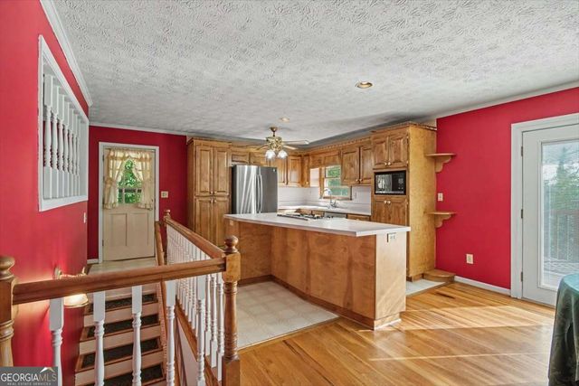 5 Ridgewood Drive, Cartersville, GA 30120