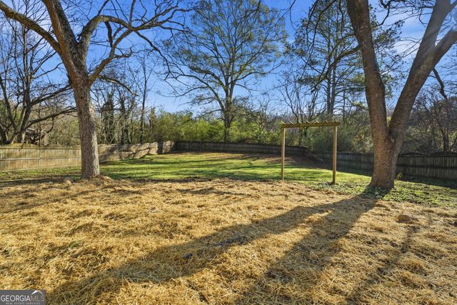 135 Reeceburg Road SE, Silver Creek, GA 30173