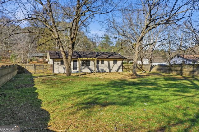 135 Reeceburg Road SE, Silver Creek, GA 30173