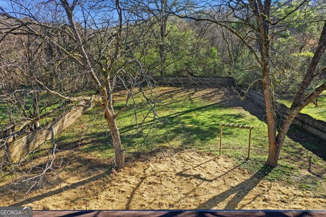 135 Reeceburg Road SE, Silver Creek, GA 30173