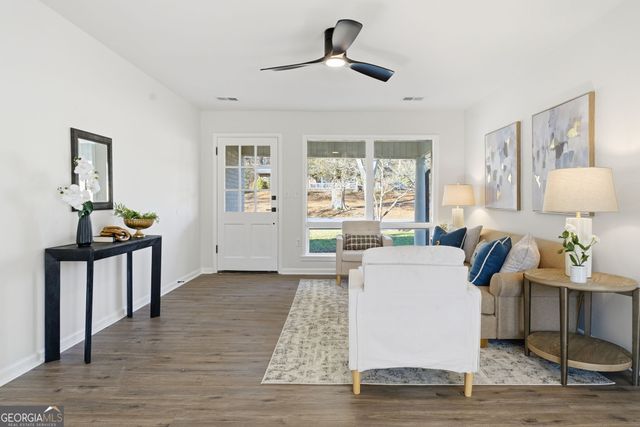 135 Reeceburg Road SE, Silver Creek, GA 30173