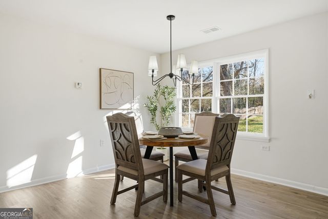 135 Reeceburg Road SE, Silver Creek, GA 30173