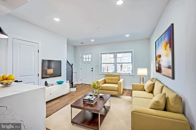 1643 LANG PL NE, Washington, DC 20002