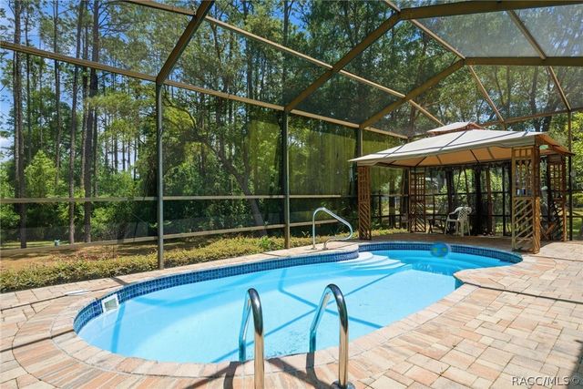 19851 SW 93rd Lane Road, Dunnellon, FL 34432