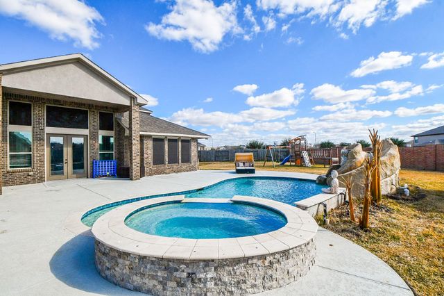 5703 Eden Crest Court, Richmond, TX 77407