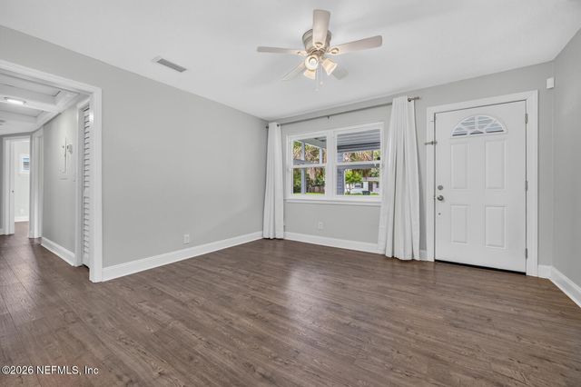 7220 HIELO Drive, Jacksonville, FL 32211
