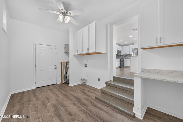 7220 HIELO Drive, Jacksonville, FL 32211