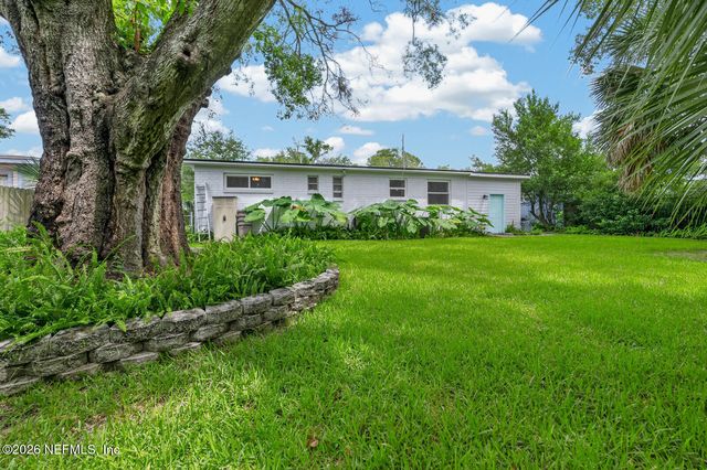 7220 HIELO Drive, Jacksonville, FL 32211